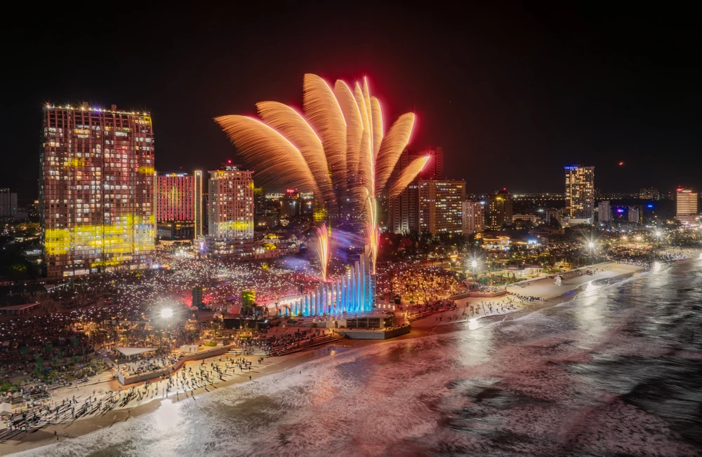 GIAO NHẬP_THÁI VIẾT HOÀN_GIẢI BA.jpg