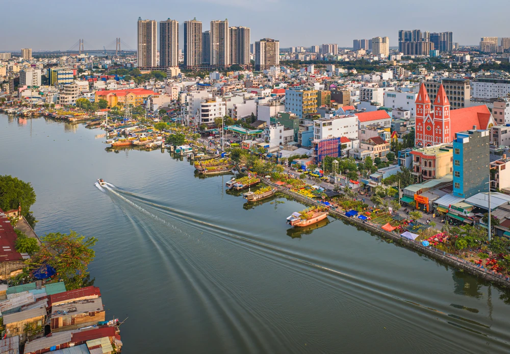 TRÊN DÒNG KÊNH TẺ_HỒ SỸ LONG_GIẢI KK.jpg