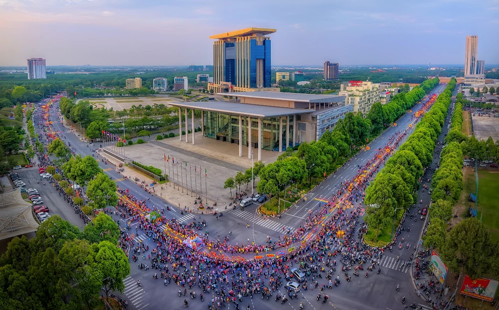 TƯNG BỪNG LỄ HỘI RƯỚC CỘ BÀ THIÊN HẬU - BÌNH DƯƠNG_NGUYỄN MINH TÂN.jpg