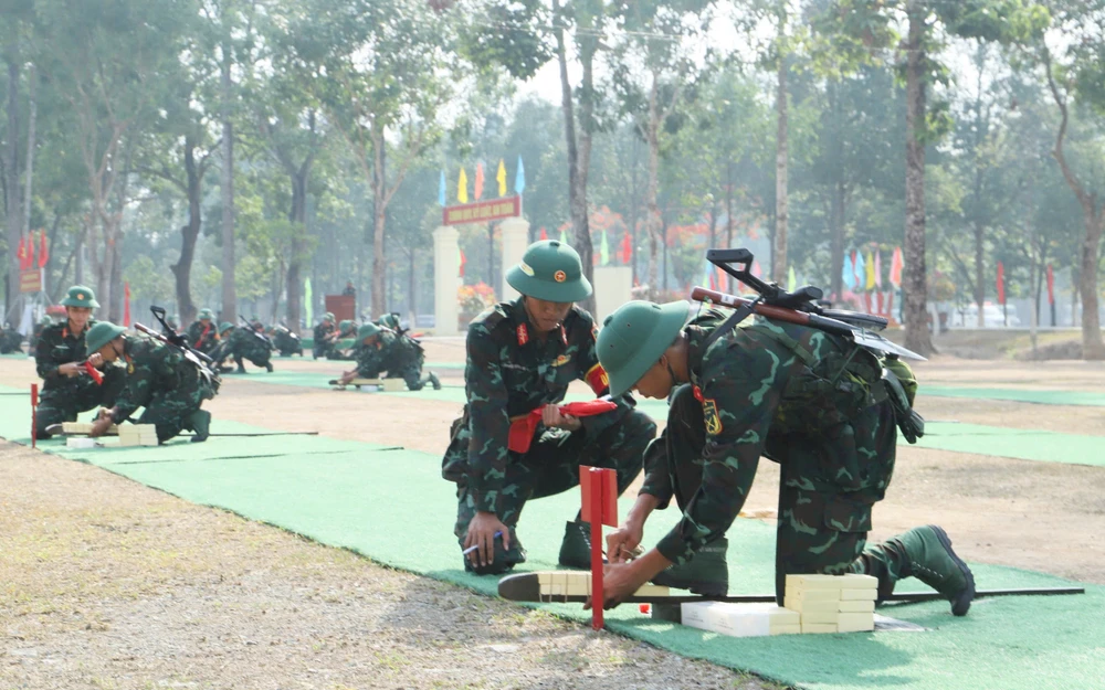 3 tiếng nổ (4).jpg