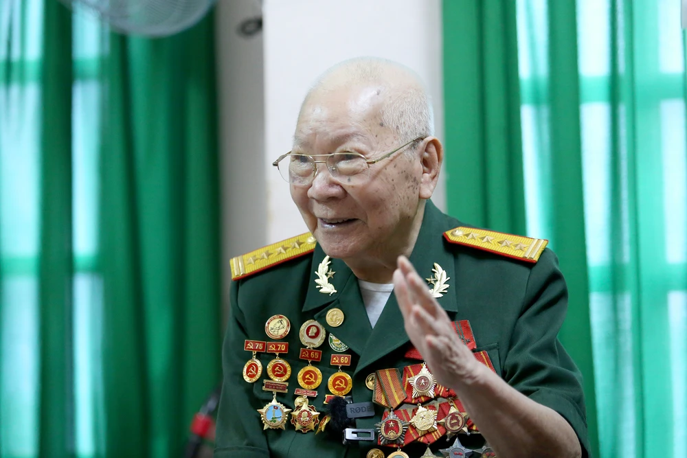 trần thế đề (1).jpg