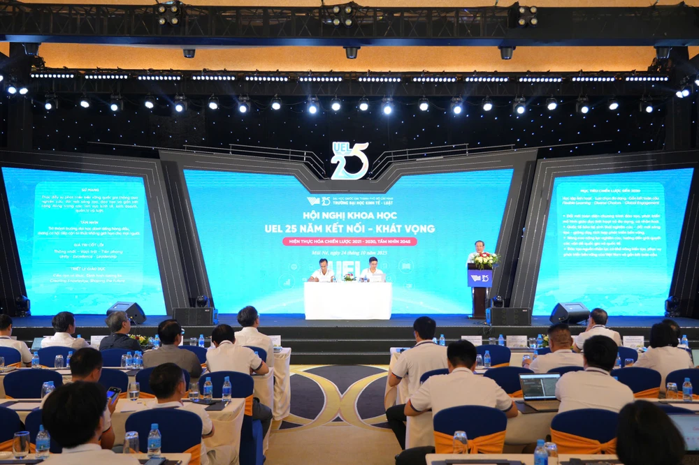 Trường Đại học Kinh tế - Luật, .jpg