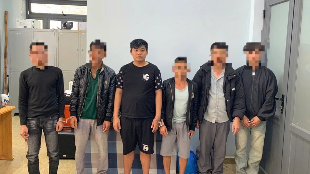 Các nghi phạm bị tạm giữ hình sự.jpg