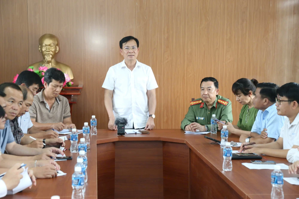 Lam - dong - sat - lo.jpg