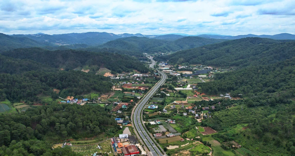 prenn- lien khuong.jpg