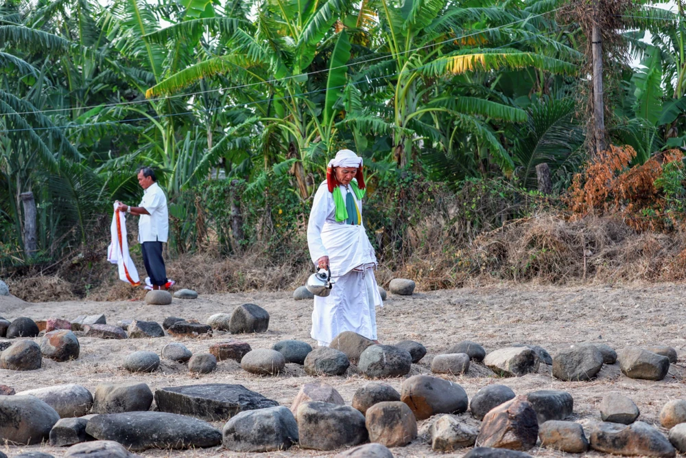 3. Làng Chăm Bàni Ninh Thuận rộn ràng Lễ hội Ramưwan.jpg