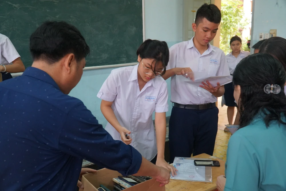 thi vào lớp 10 9.jpg