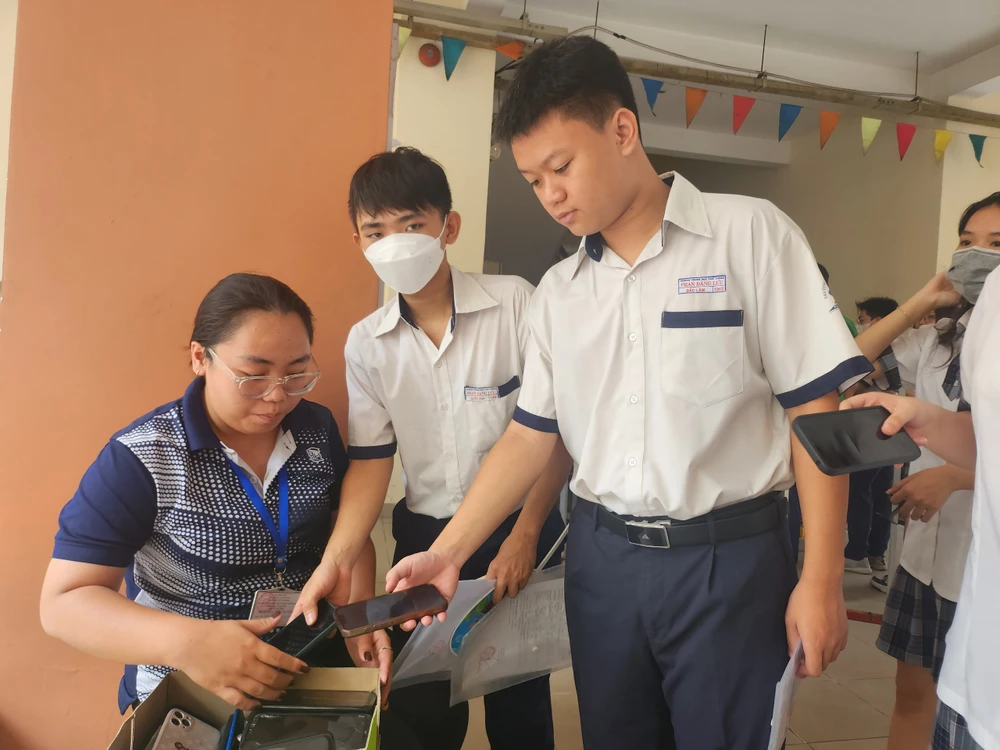 thi tốt nghiệp THPT Q7 - Copy.jpg