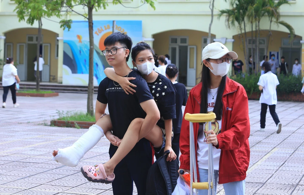 thi tốt nghiệp THPT t2 .jpg