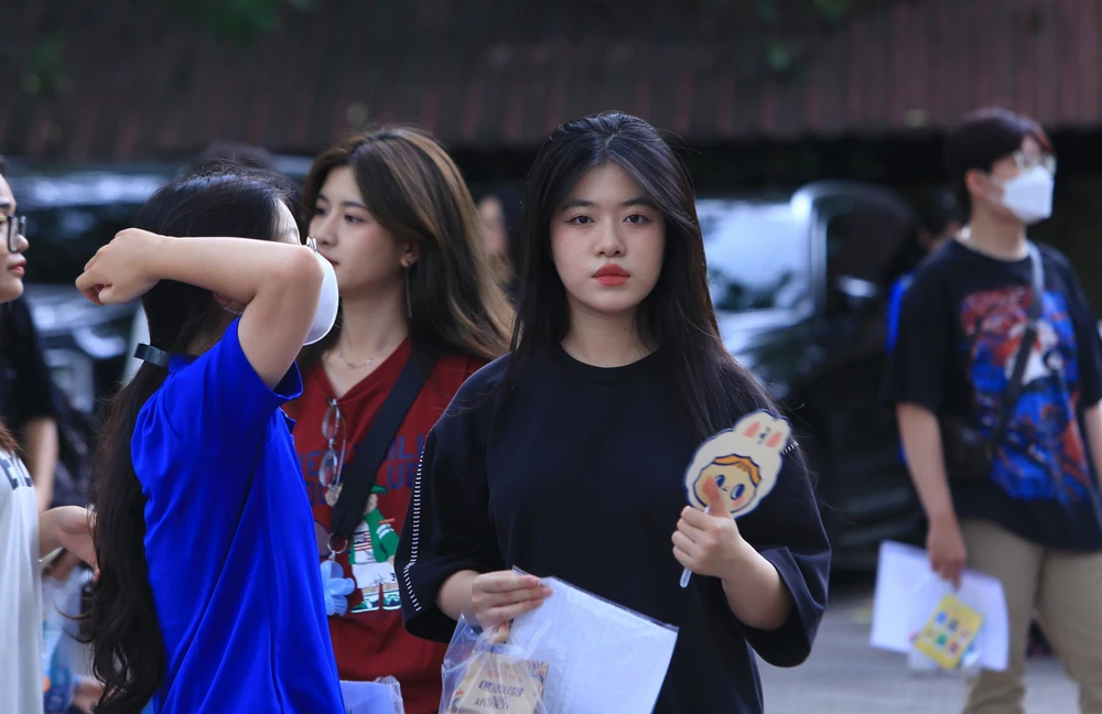 thi tốt nghiệp THPT t9.jpg