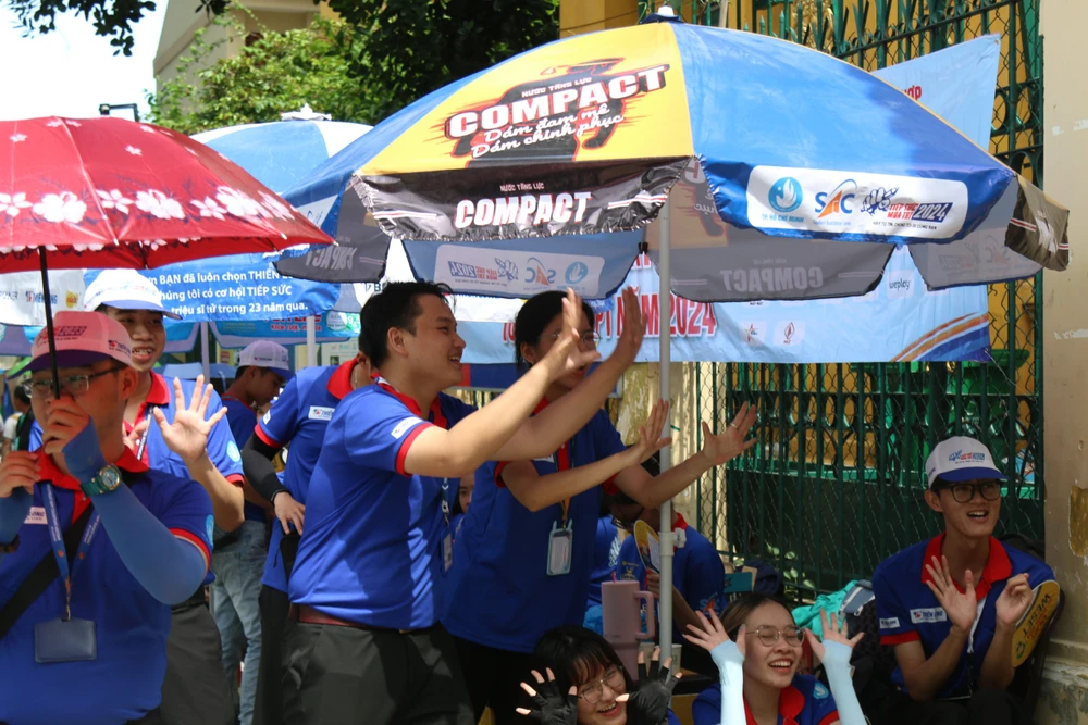 Thi tốt nghiệp THPT nnv1.jpg