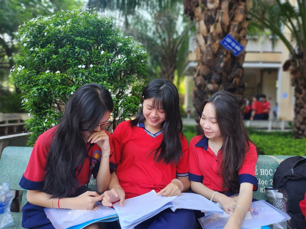 Thi tốt nghiệp THPT Q_2.jpg