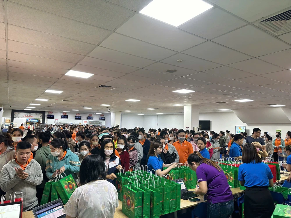 trung thu ấm áp 1.jpeg