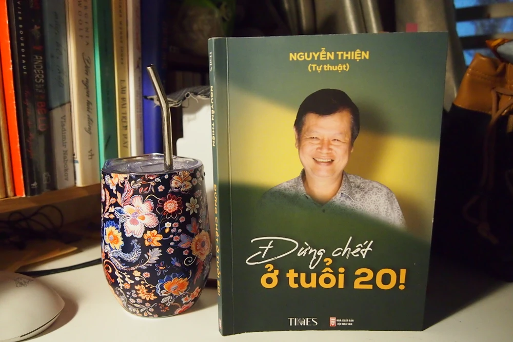 đừng chết ở tuổi 20.JPG