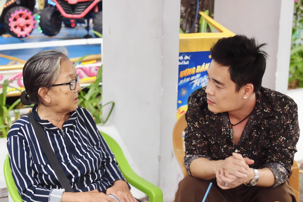 Tống Gia Vỹ_sắc màu mới 2.jpg