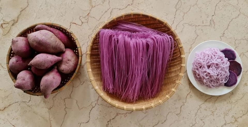 Nhiều món ăn hấp dẫn từ khoai lang tím giải cứu, ai nhìn cũng xuýt xoa ảnh 9