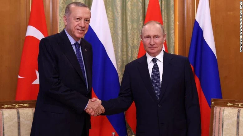 Tổng thống Thổ Nhĩ Kỳ Recep Tayyip Erdogan (trái) và Tổng thống Nga Vladimir Putin. Ảnh: GETTY IMAGES