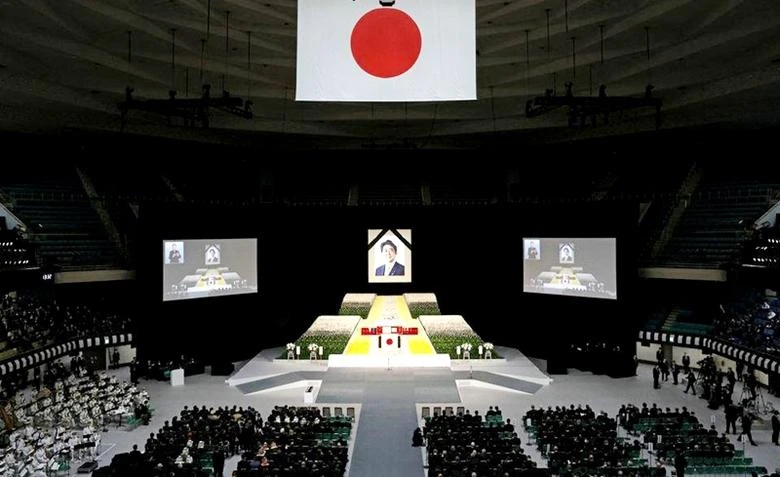 Toàn cảnh Lễ Quốc tang cố Thủ tướng Nhật Abe Shinzo tại thủ đô Tokyo. Ảnh: KYODO NEWS