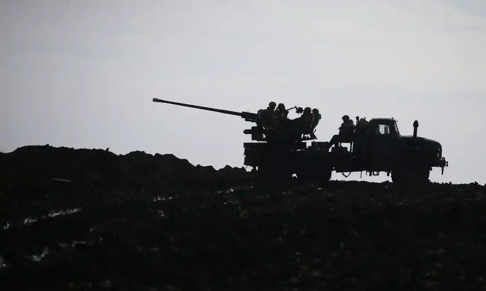 Một khẩu pháo phòng không của quân đội Ukraine được triển khai gầnTP Bakhmut hôm 20-1. Ảnh: Anatolii Stepanov/AFP/Getty Images