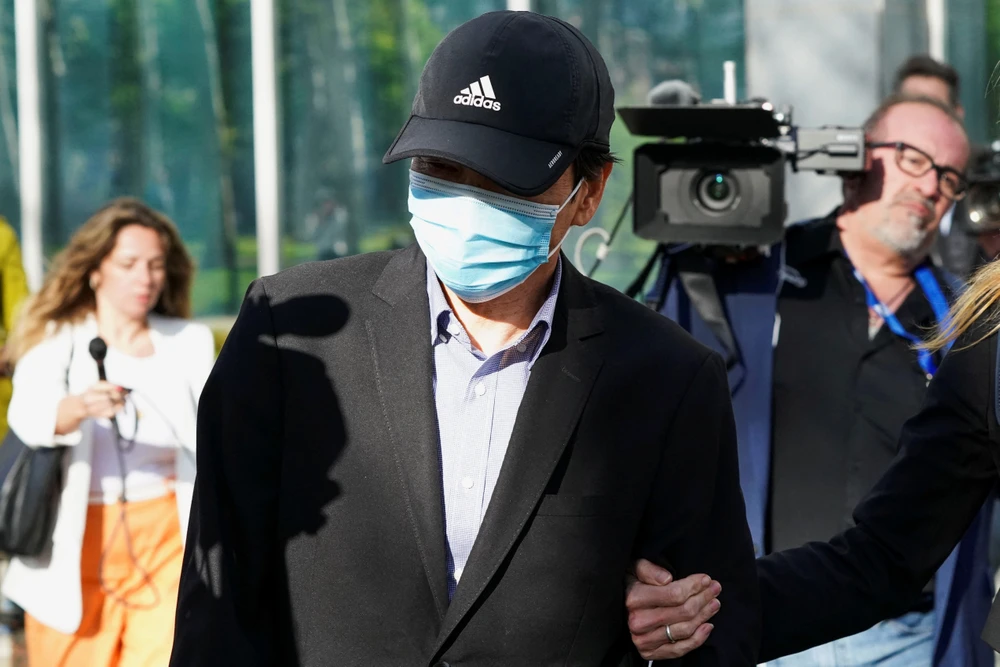 U.S. arrests two for setting up Chinese 'secret police station' in New York