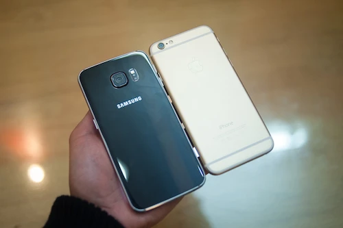 Samsung đang thiếu hụt màn hình cho Galaxy S6 Edge? ảnh 2 Samsung đang thiếu hụt màn hình cho Galaxy S6 Edge? ảnh 2