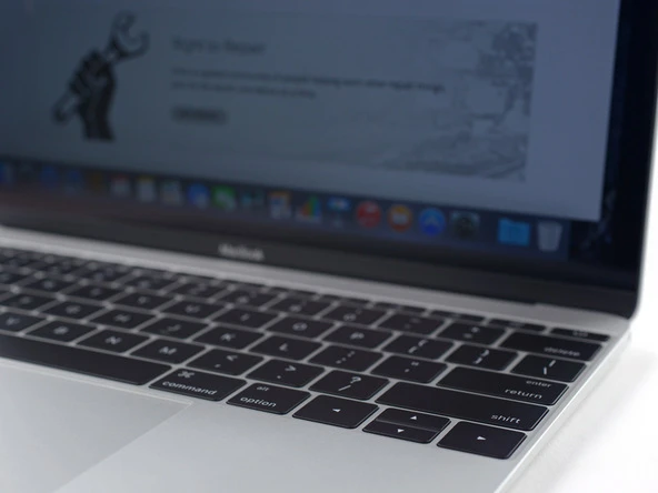 Khám phá bên trong Macbook Retina 2015 ảnh 4
