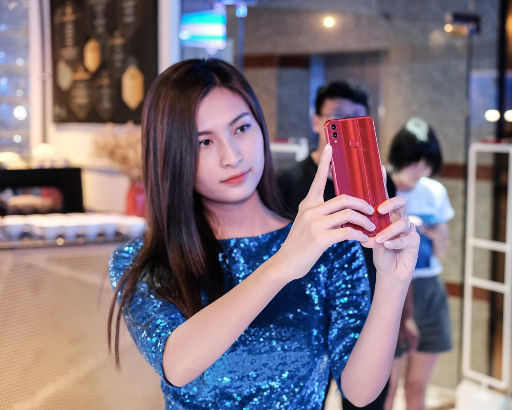 Honor 8X: Camera AI, màn hình tràn viền ảnh 5 Honor 8X: Camera AI, màn hình tràn viền ảnh 5