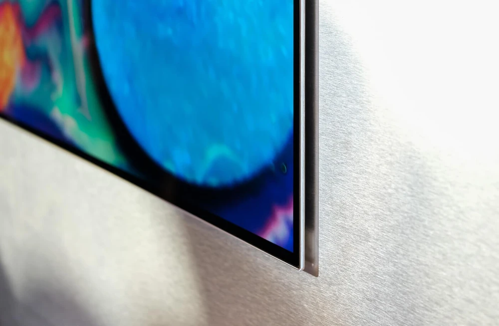 tivi-sieu-mong-uslim