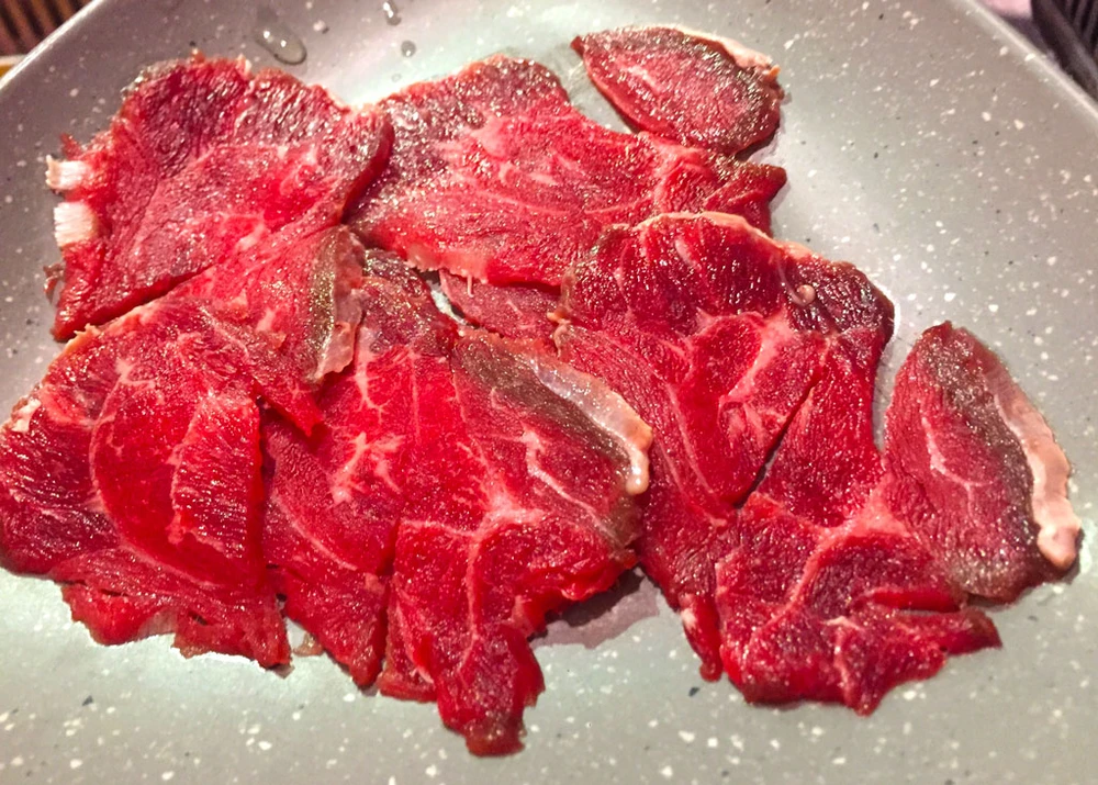 Ngoài protein, thịt bò cũng rất giàu vitamin B12. Ảnh: NHẬT LINH