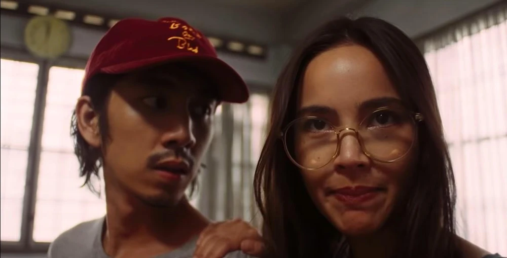 Nhân vật Kao (Nat Kitcharit) và Jay(Yaya)