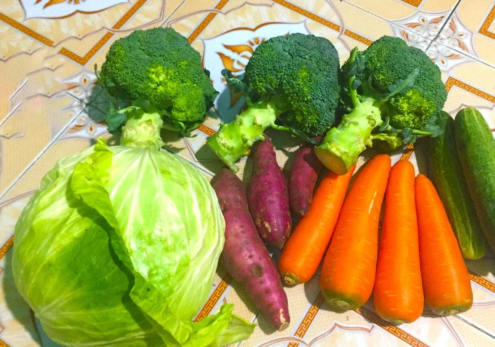 Người bị tuyến giáp nên hạn chế ăn các loại rau họ cải như bông cải xanh, bắp cải,...