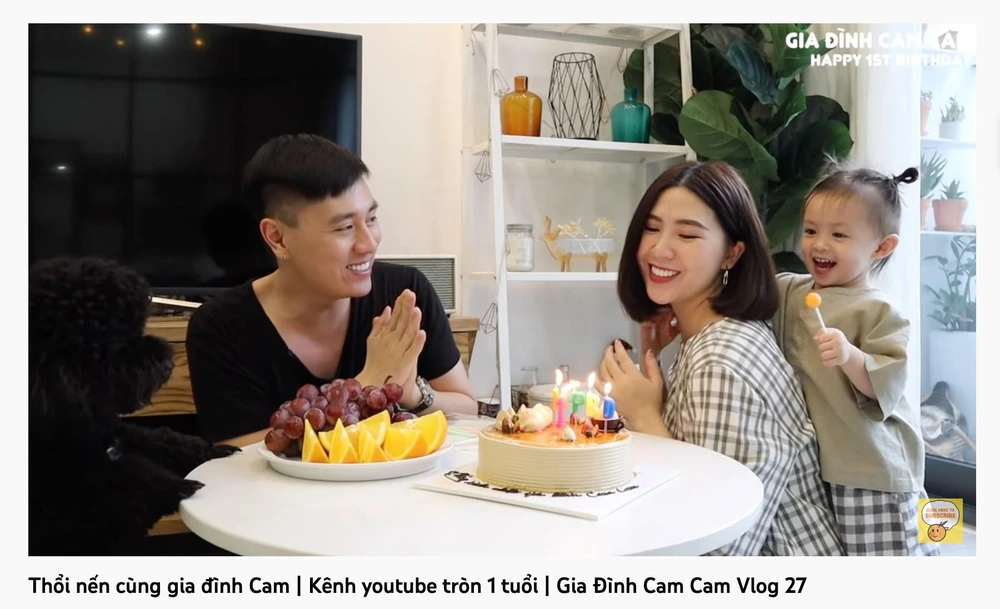Gia đình Cam Cam của Kiên Hoàng và Heo Mi Nhon dần thu hút được ánh nhìn thiện cảm của công chúng bởi lối sống tích cực, đáng học hỏi.