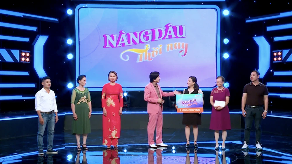 Hai đội chơi của tập 30 'Nàng dâu thời nay'. Ảnh: CTCC