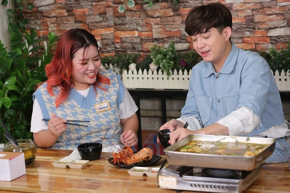 Diễn viên Hữu Đằng và Chen Ru Lu