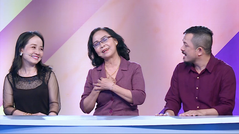 Gia đình đội “Ấm áp”. Ảnh: BEE Gia đình đội “Ấm áp”. Ảnh: BEE