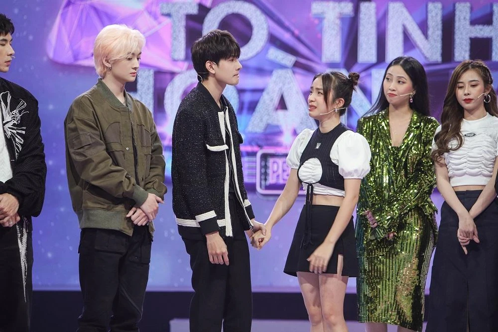 Đức Anh vẫn quyết định rời khỏi chương trình. Đức Anh vẫn quyết định rời khỏi chương trình.