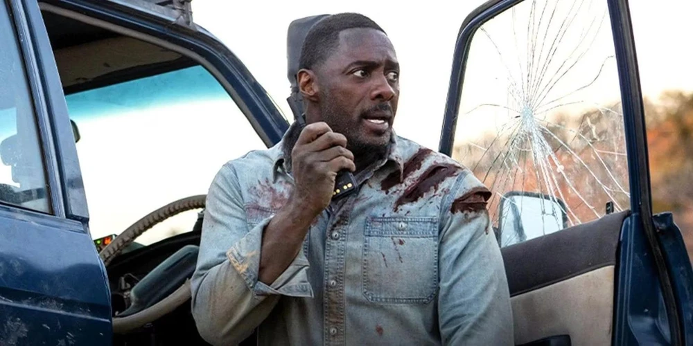 Idris Elba trong phim 'Quái thú'.