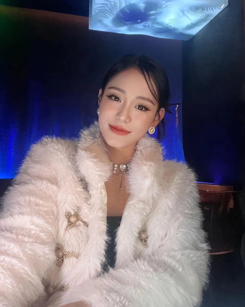 Hiện tượng mạng “cô giáo Vật lý” Minh Thu. Ảnh: BEE