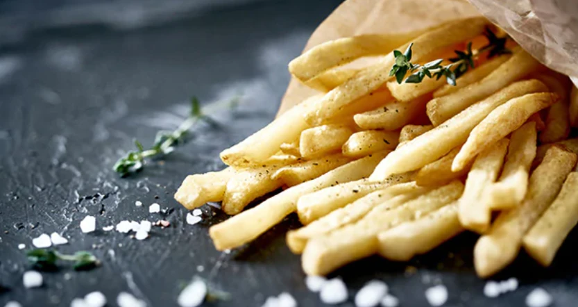 Khoai tây chiên có thể kích hoạt trào ngược axit. Ảnh: iStock