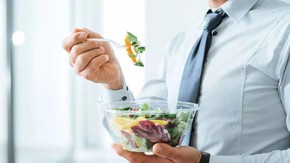 Bạn nên ăn gì, tránh gì khi bị sỏi thận?