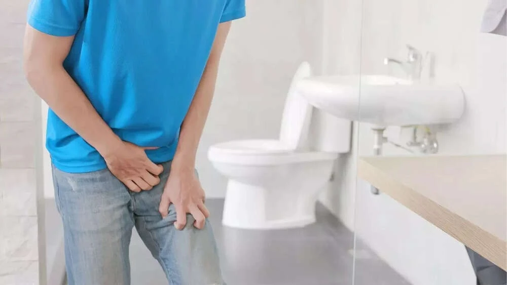 Tiểu đêm nhiều lần ở nam giới có phải là dấu hiệu của ung thư tuyến tiền liệt?