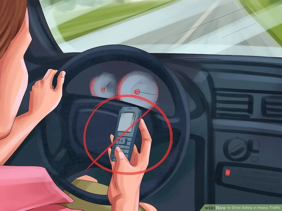 Bí kíp lái xe an toàn trên cao tốc: Tài xế nhất định phải biết