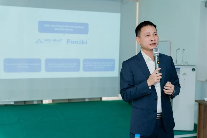 Ông Lê Tuấn Anh, Giám đốc Công ty Điện máy Gia dụng Hòa Phát Hà Nam chia sẻ về máy lọc nước Máy lọc nước RO Hòa Phát Hydrogen Ion Kiềm HyperS.