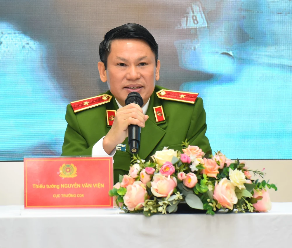 Thiếu tướng Nguyễn Văn Viên, Cục trưởng Cục Cảnh sát điều tra tội phạm về ma túy, Bộ Công an, làm Tổ trưởng Tổ công tác liên ngành trung ương.