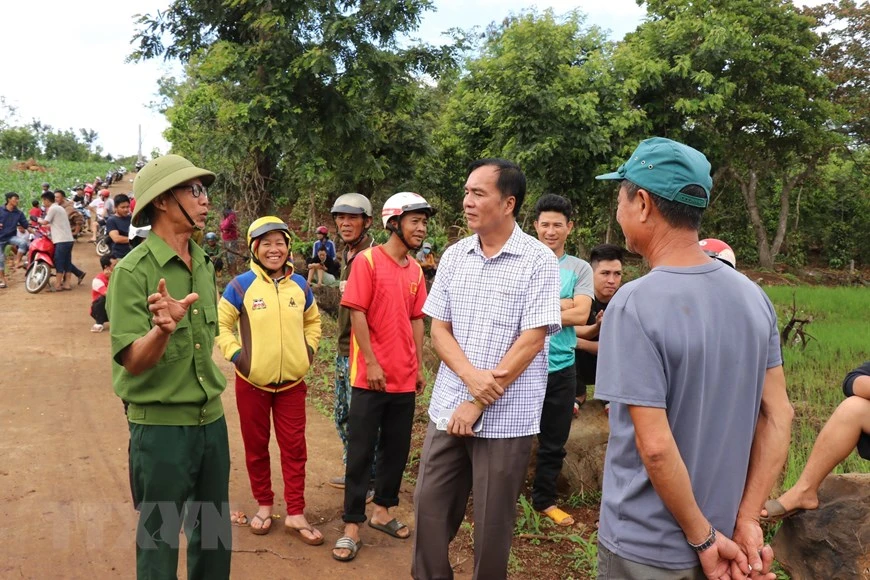 Cận cảnh hiện trường vụ tấn công hai trụ sở xã ở Đắk Lắk ảnh 10