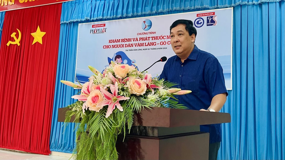 500 người dân có hoàn cảnh khó khăn ở tỉnh Tiền Giang được khám, phát thuốc miễn phí