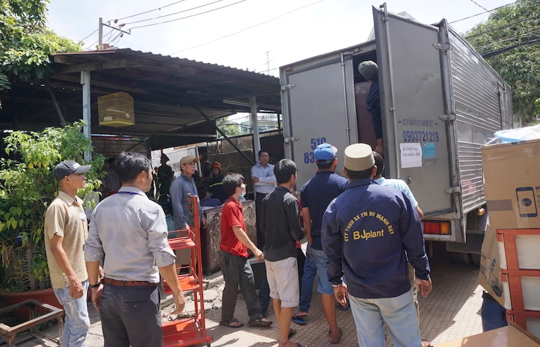 Huy động gần 100 người tham gia cưỡng chế ảnh 3