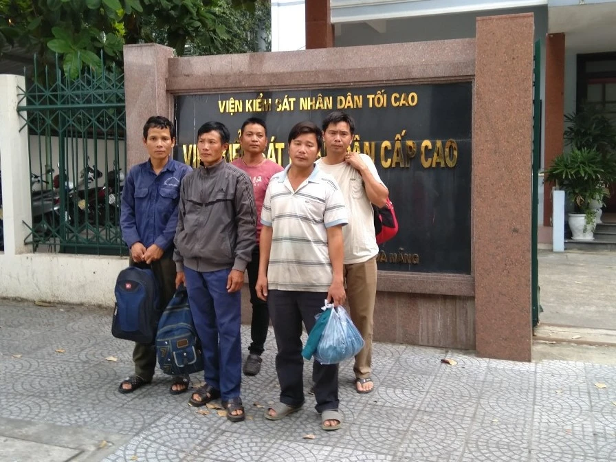 Vụ củi khô: 4 luật sư yêu cầu được tham gia giám đốc thẩm ảnh 1