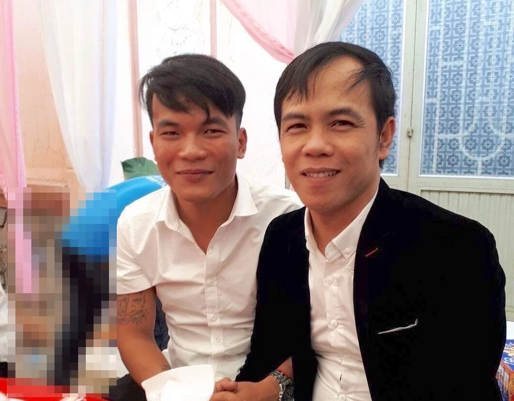 Công an đình chỉ 2 người do hành vi không cấu thành tội phạm ảnh 1