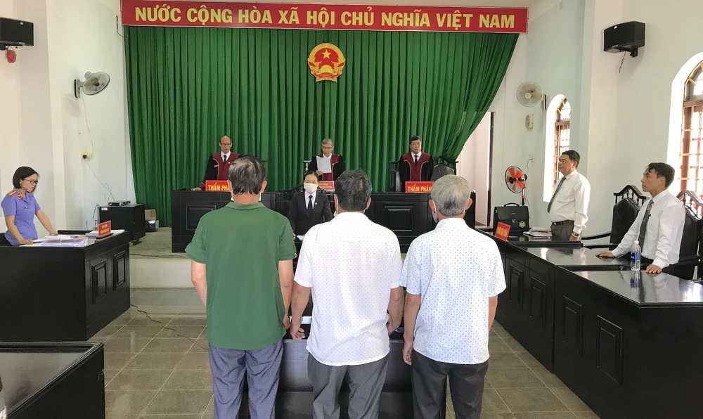 Viện Tối cao hướng dẫn kiểm sát việc tạm giam, thi hành án phạt tù ảnh 2 Viện Tối cao hướng dẫn kiểm sát việc tạm giam, thi hành án phạt tù ảnh 2